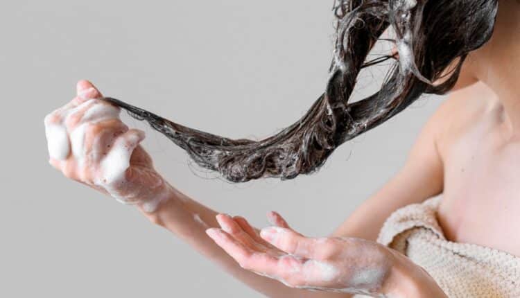 shampoo Neutro: Descubra para que serve e seus benefícios