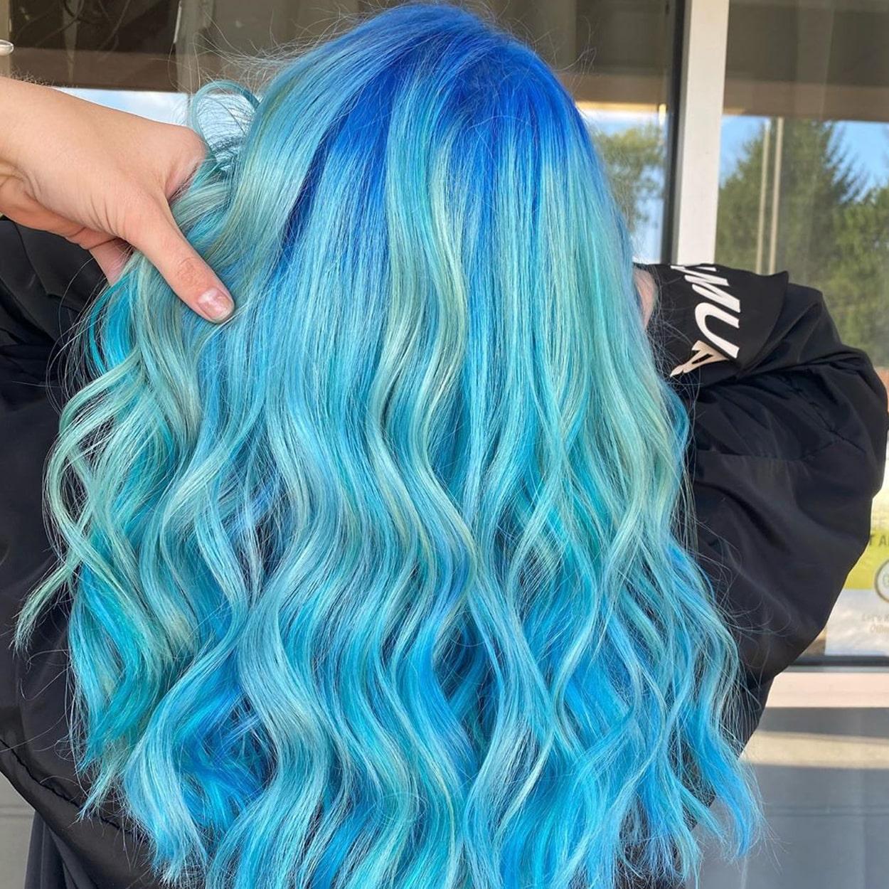 condicionador colorido para cabelo azul