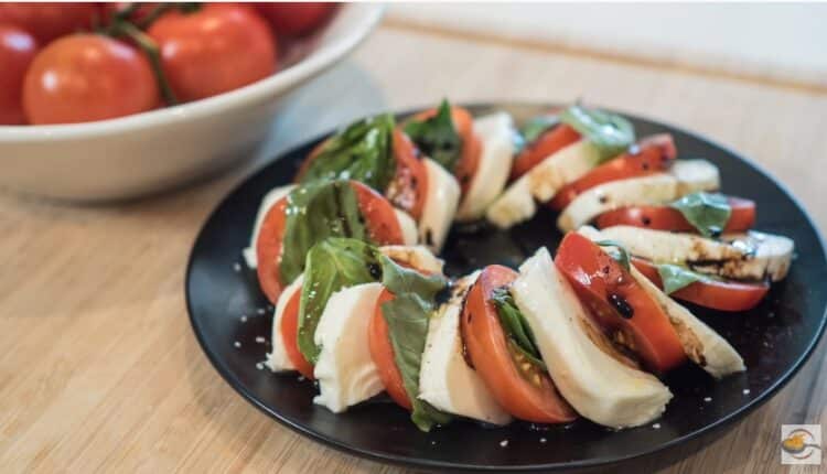 salada caprese