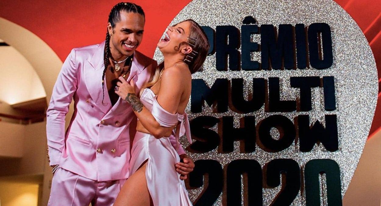 Confira Os Looks Das Famosas No Prêmio Multishow 2020 Blog Da Pajaris Biquínis Moda 0346