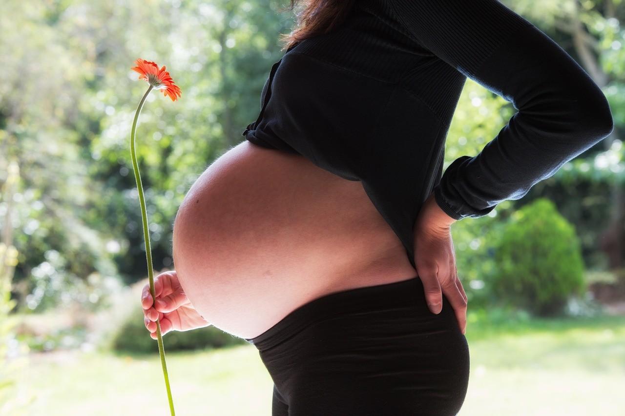 Hormônios da gravidez são responsáveis pelas alterações de humor das mulheres
