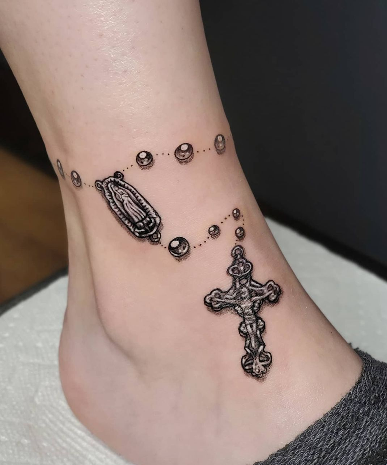 tatuagem de cruz 18