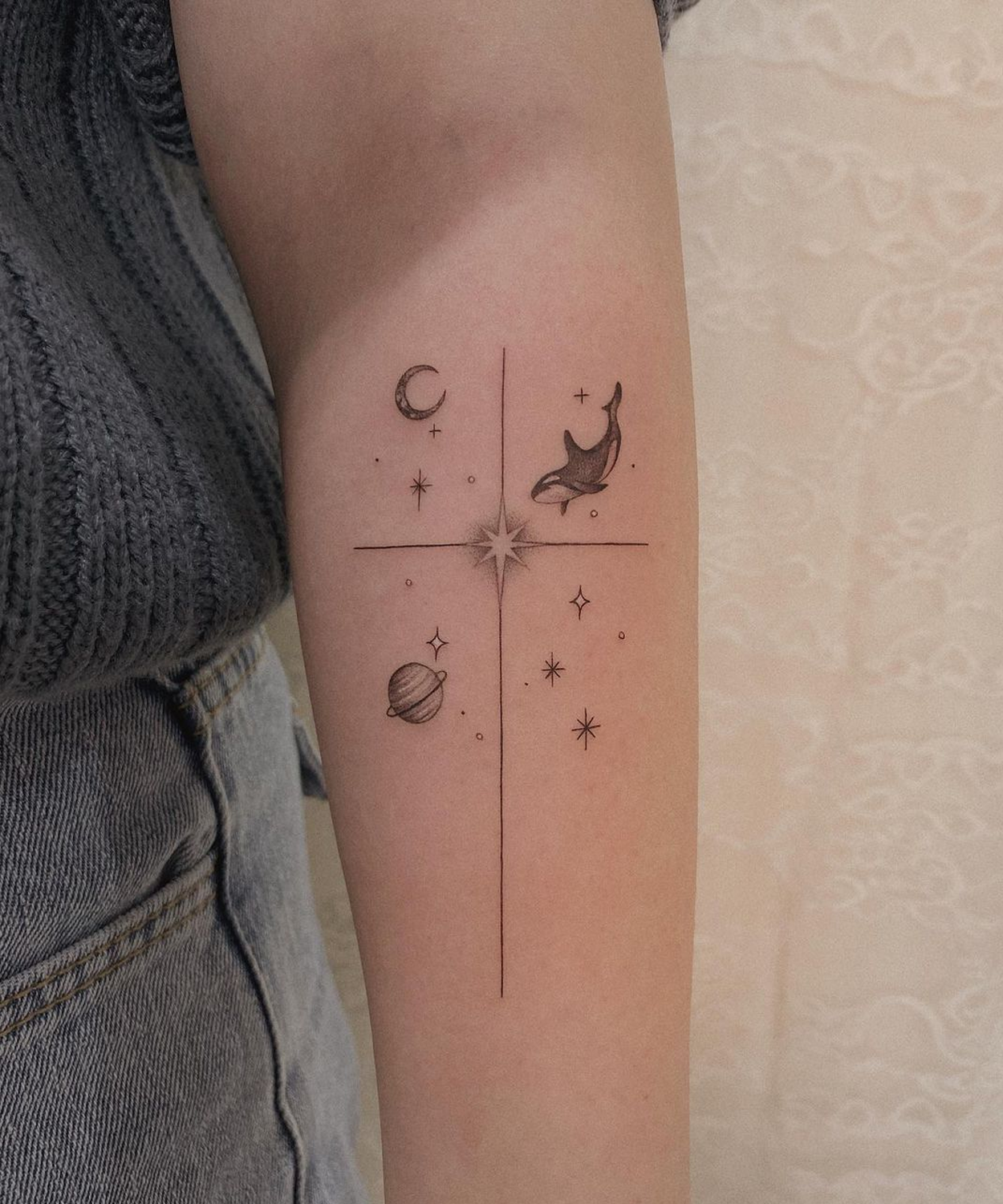 tatuagem de cruz moderna