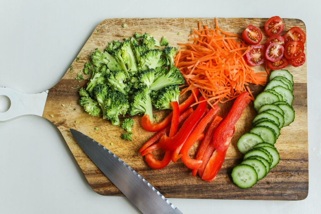 Crie uma mesa colorida para potencializar os benefícios do brócolis