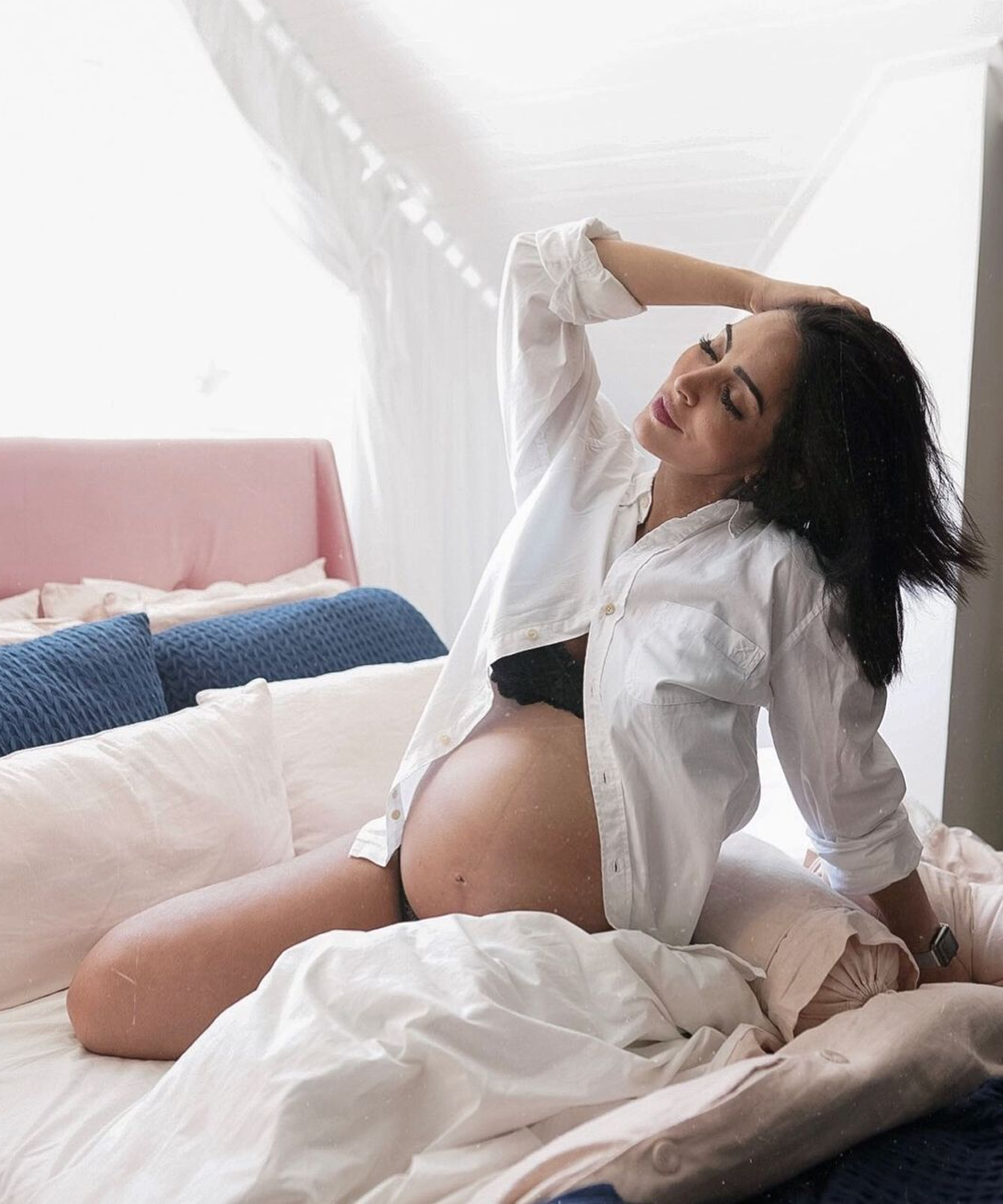 foto de grávida tumblr na cama