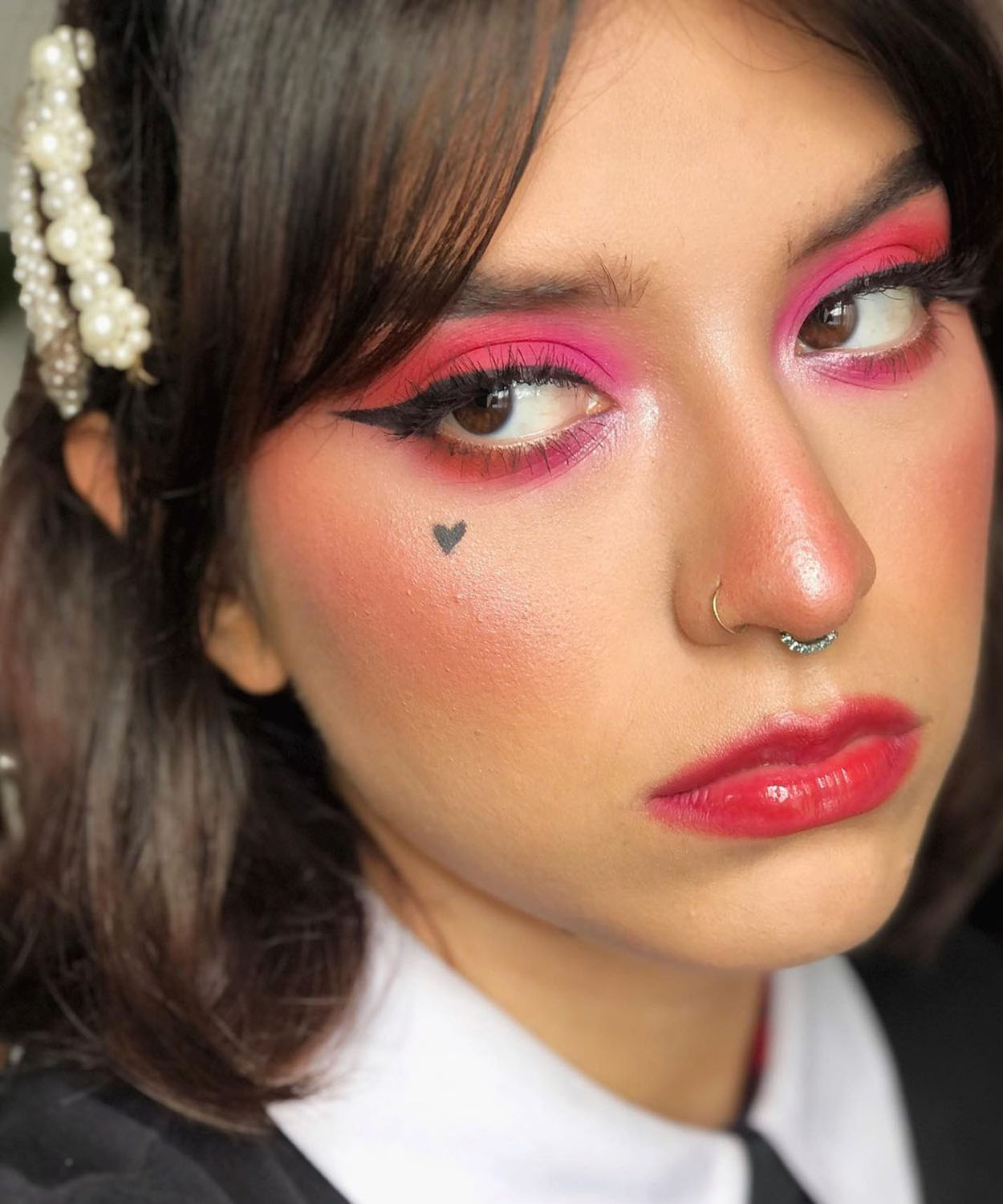 maquiagem e-girl rosa