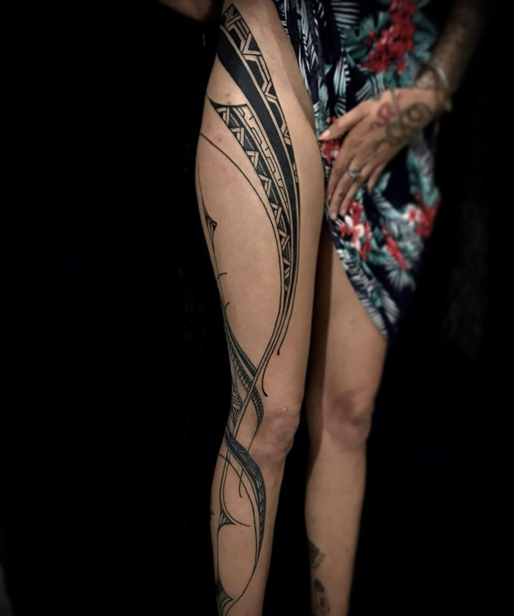 tatuagem maori feminina 