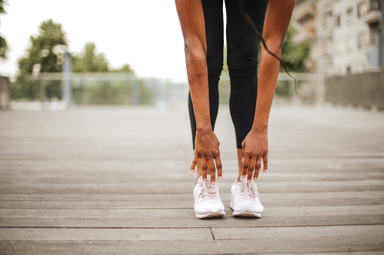 Treine exercícios para quadríceps em casa e ganhe seus benefícios de pernas torneadas
