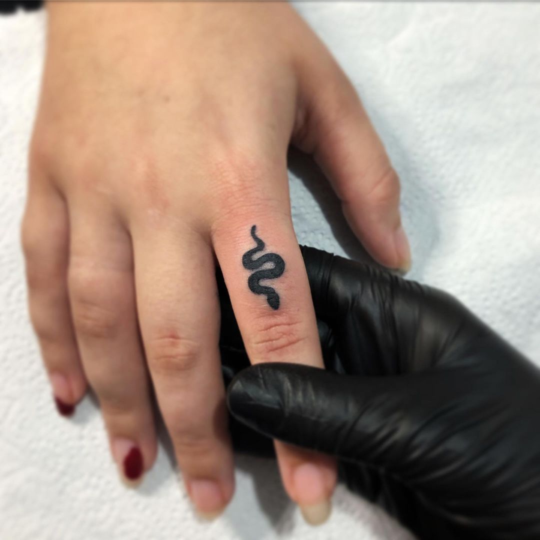 tatuagem no dedo 11