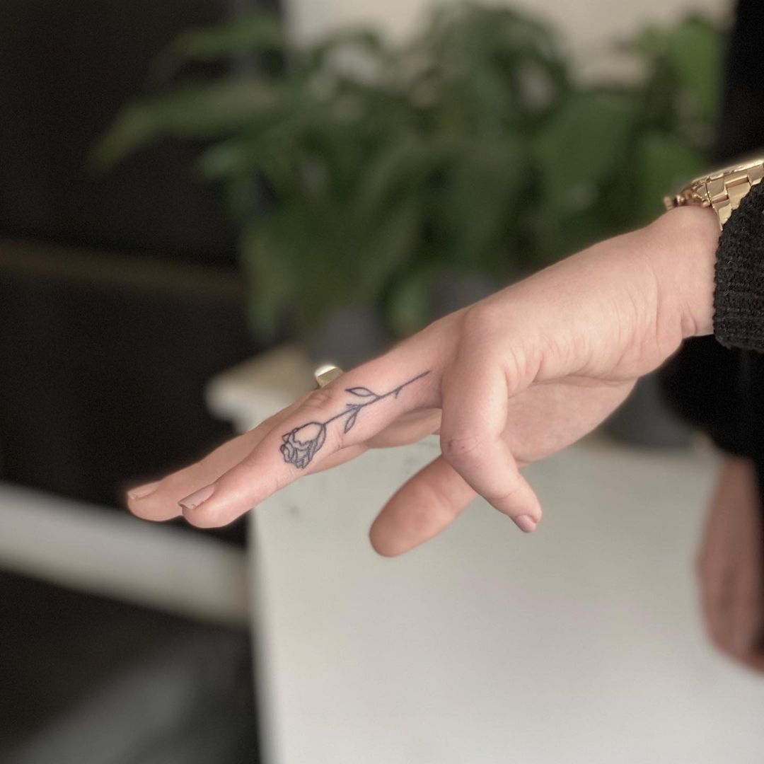 tatuagem no dedo 19
