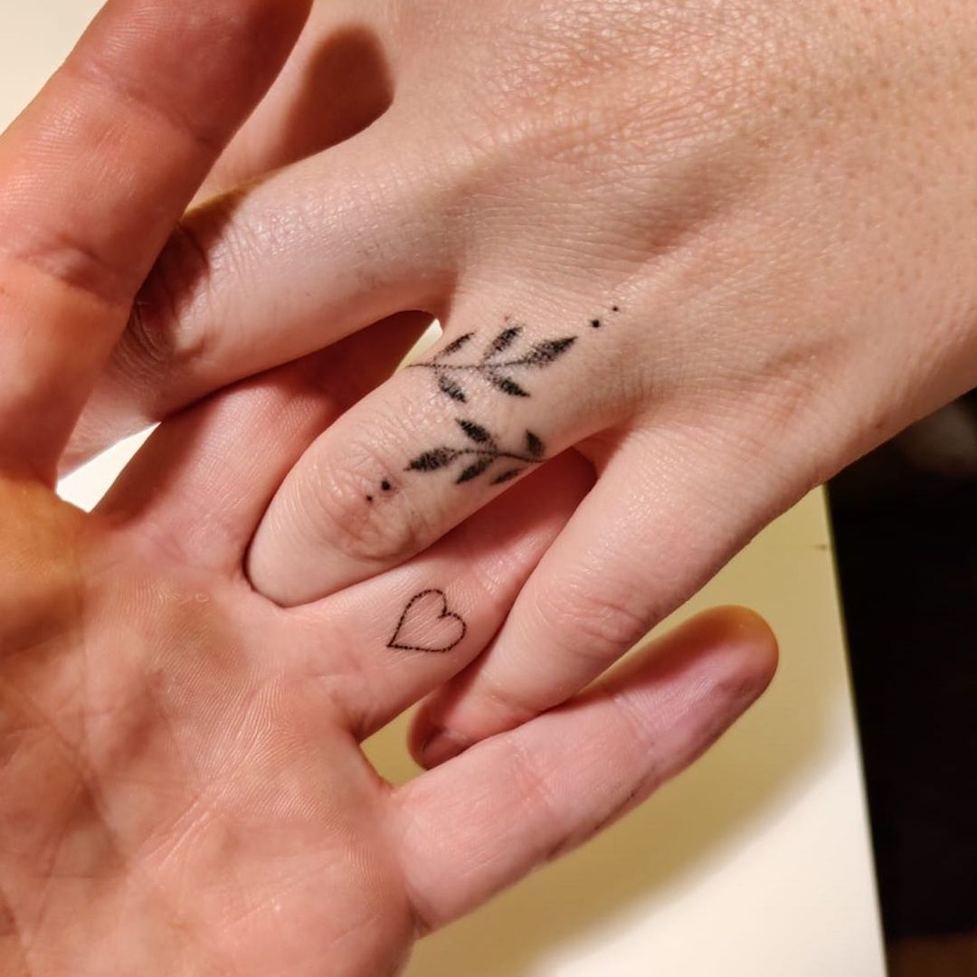 tatuagem no dedo 25