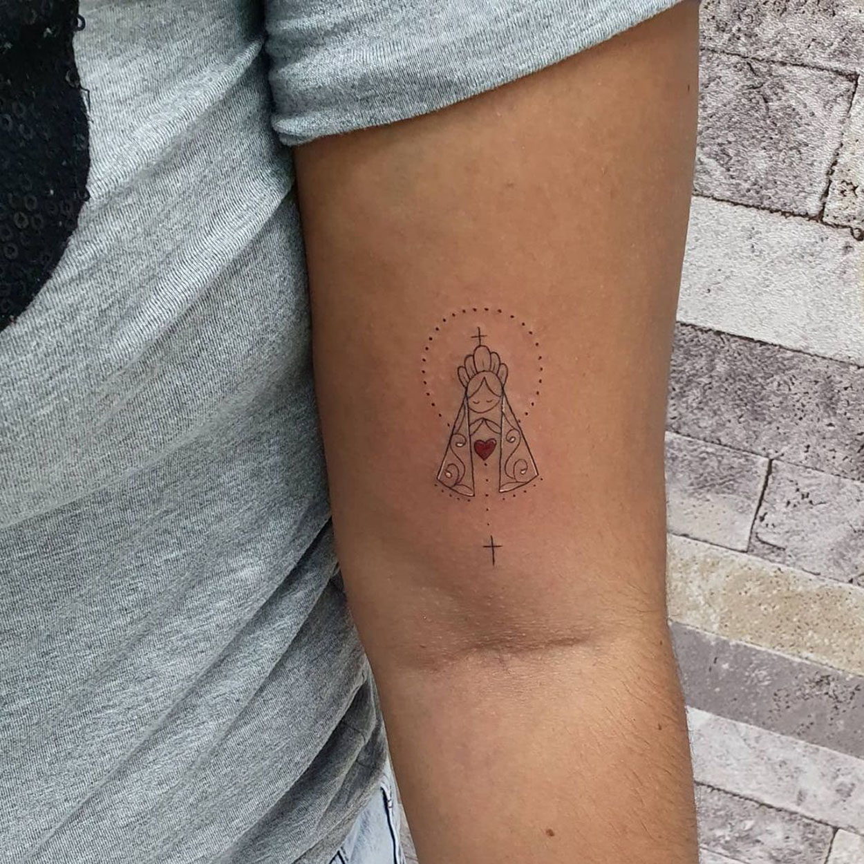 Tatuagem Nossa Senhora Aparecida pequena