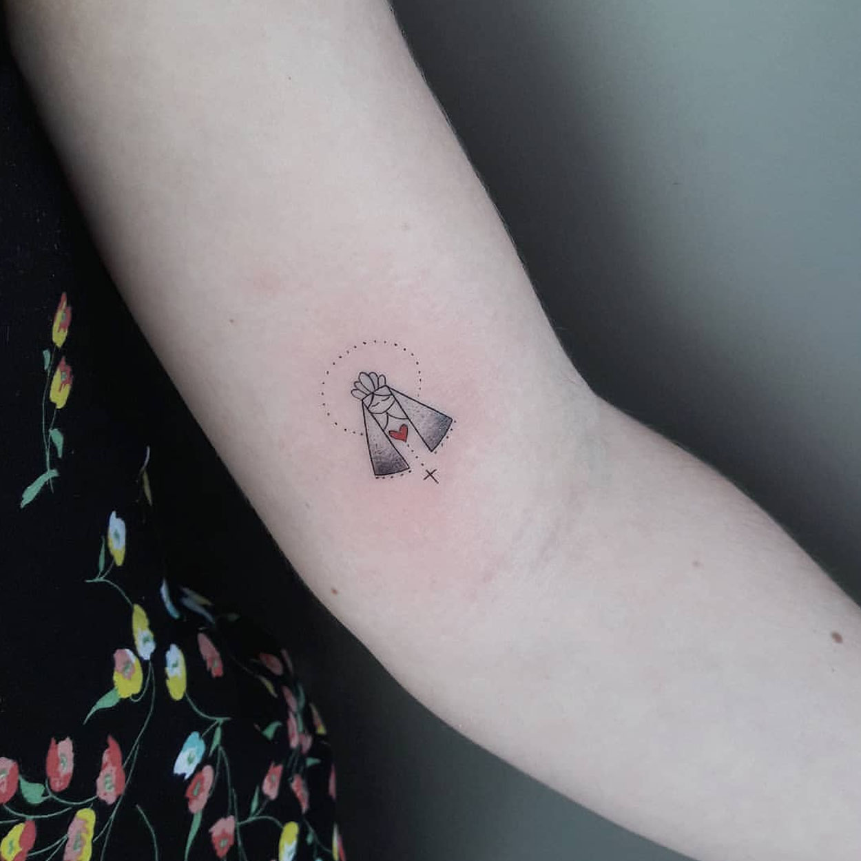 Tatuagem Nossa Senhora Aparecida pequena