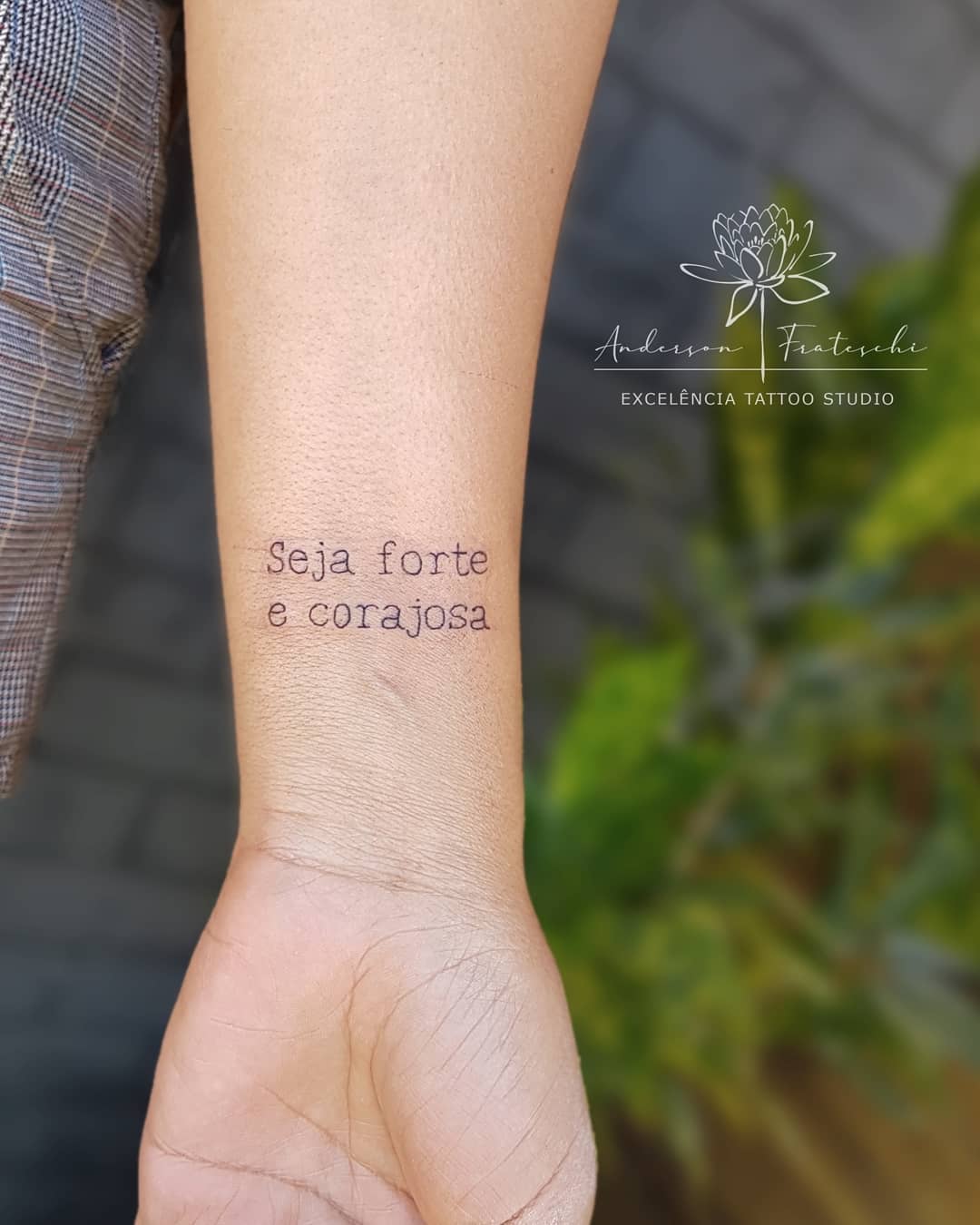 Seja forte e corajosa tatuagem 34