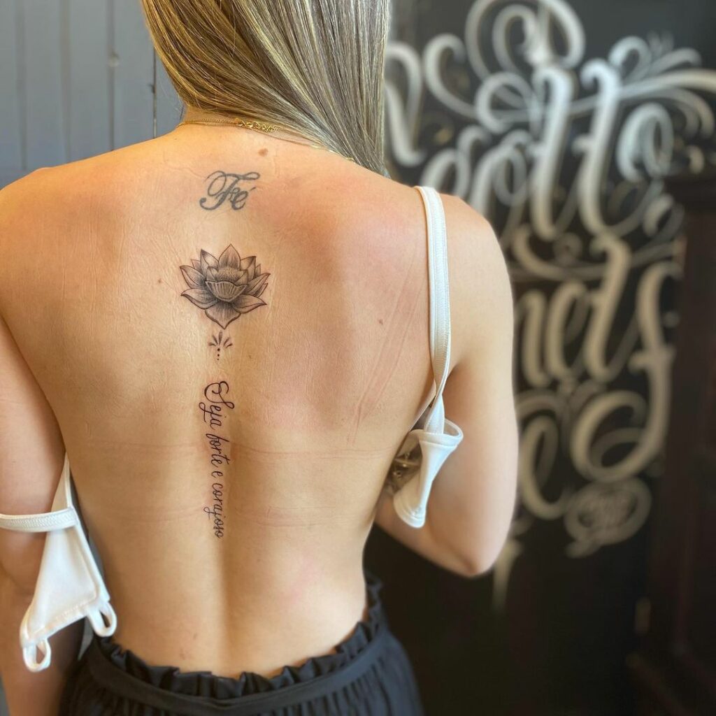 Tatuagem flor de lótus saiba o significado e veja 40
