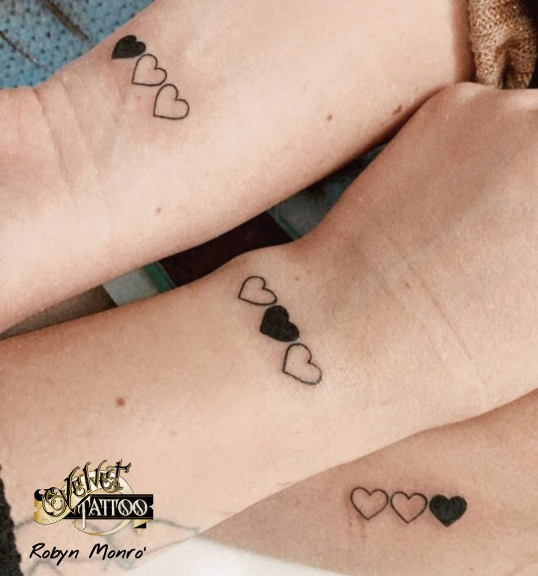 tatuagem de irmãs 34