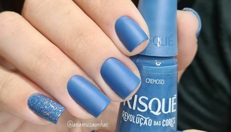 unhas decoradas azul 16