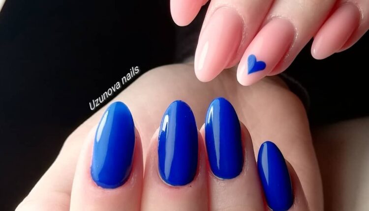 unhas decoradas azul 28