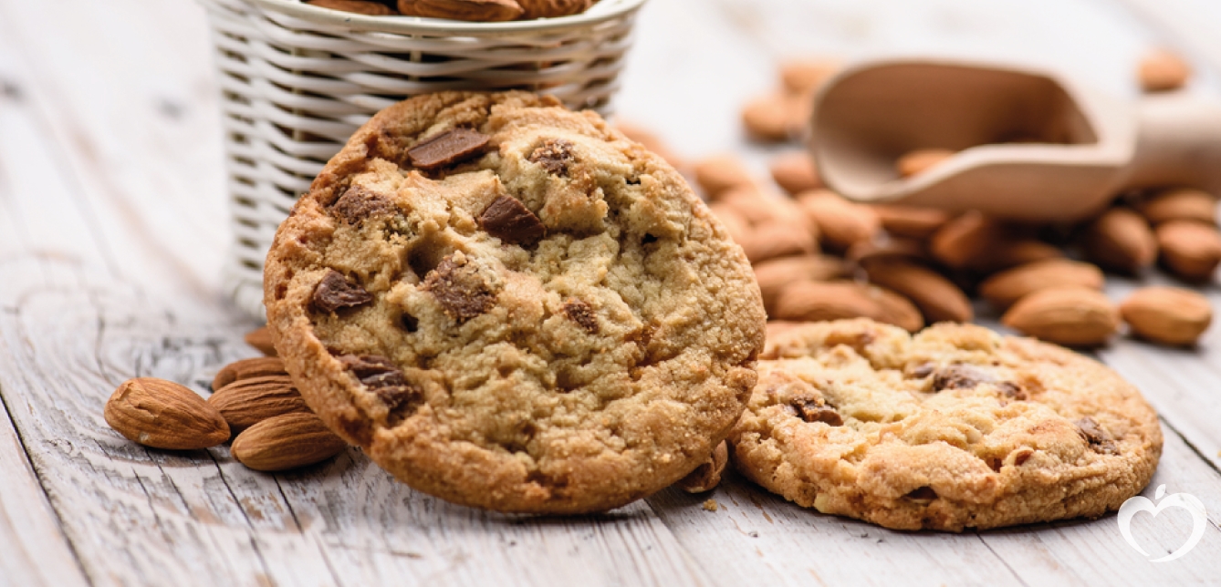 Cookies de amêndoas e chocolate Receitas de comidas saudáveis para emagrecer