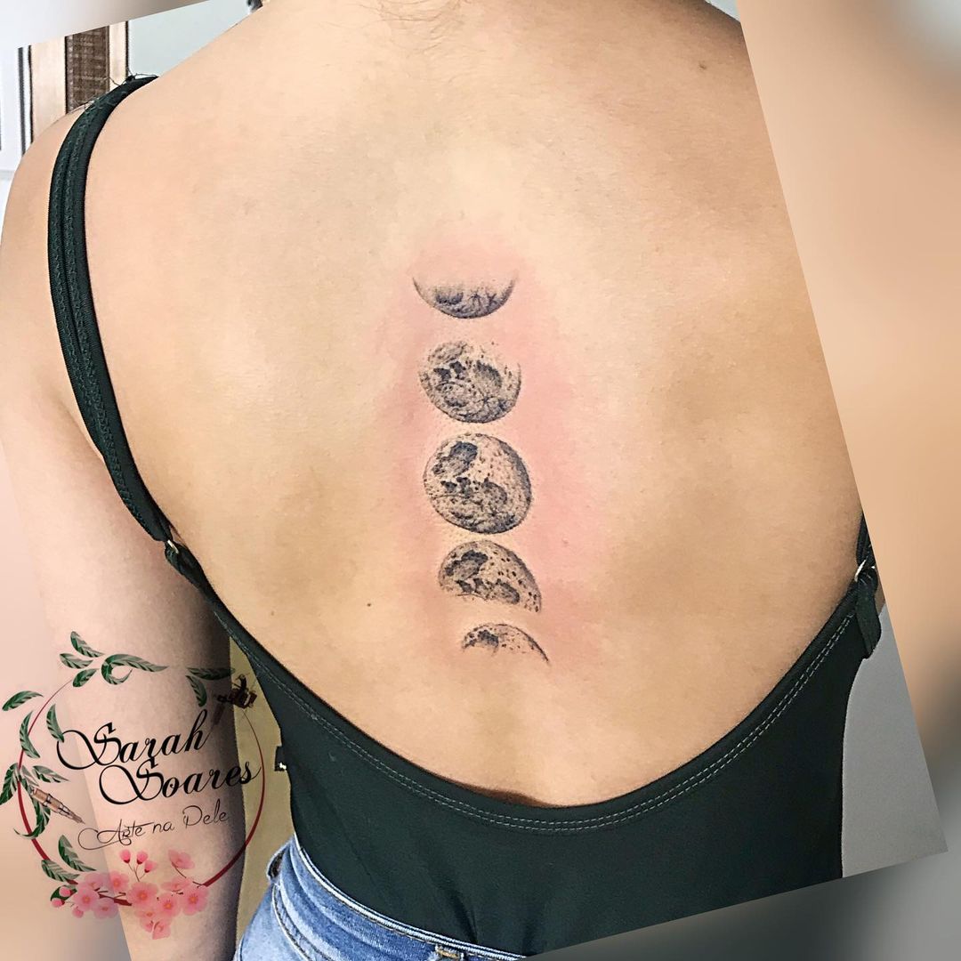 tatuagem feminina nas costas 27
