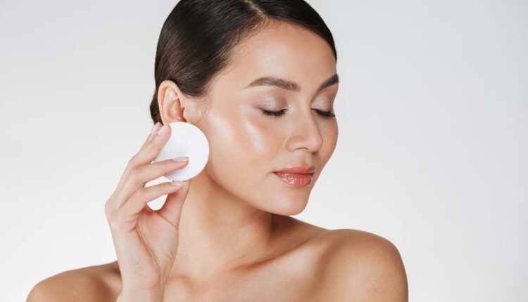 Cleansing oil: aprenda a usar na limpeza facial