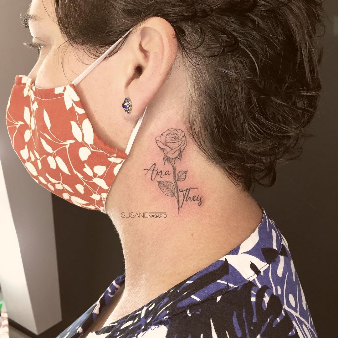 tatuagem no pescoço feminina 14