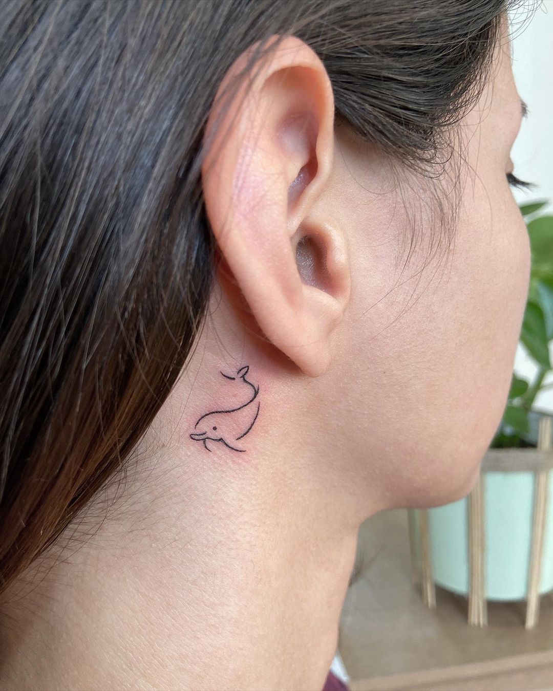 tatuagem no pescoço feminina 2