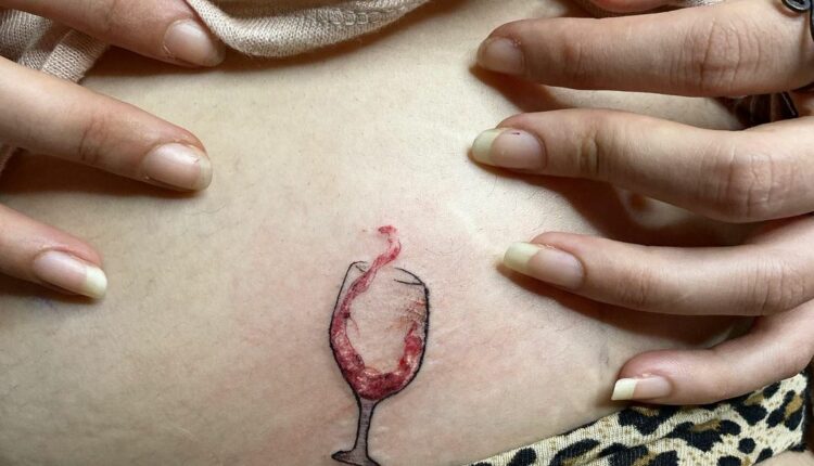 tatuagem para quem ama vinho 14