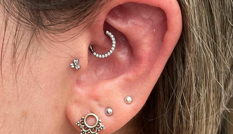 Daith piercing 1