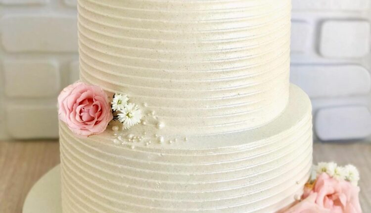 bolo de casamento com flores 6