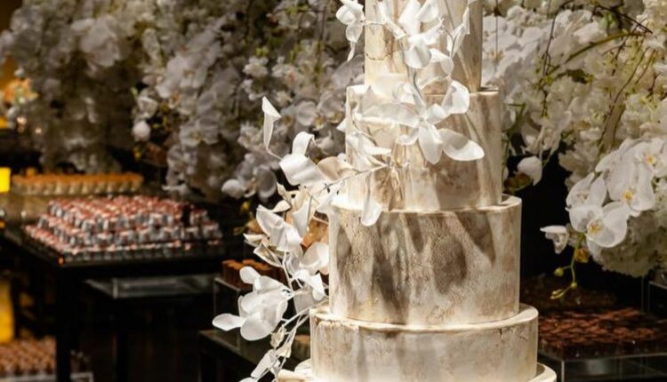 bolo de casamento com flores 9